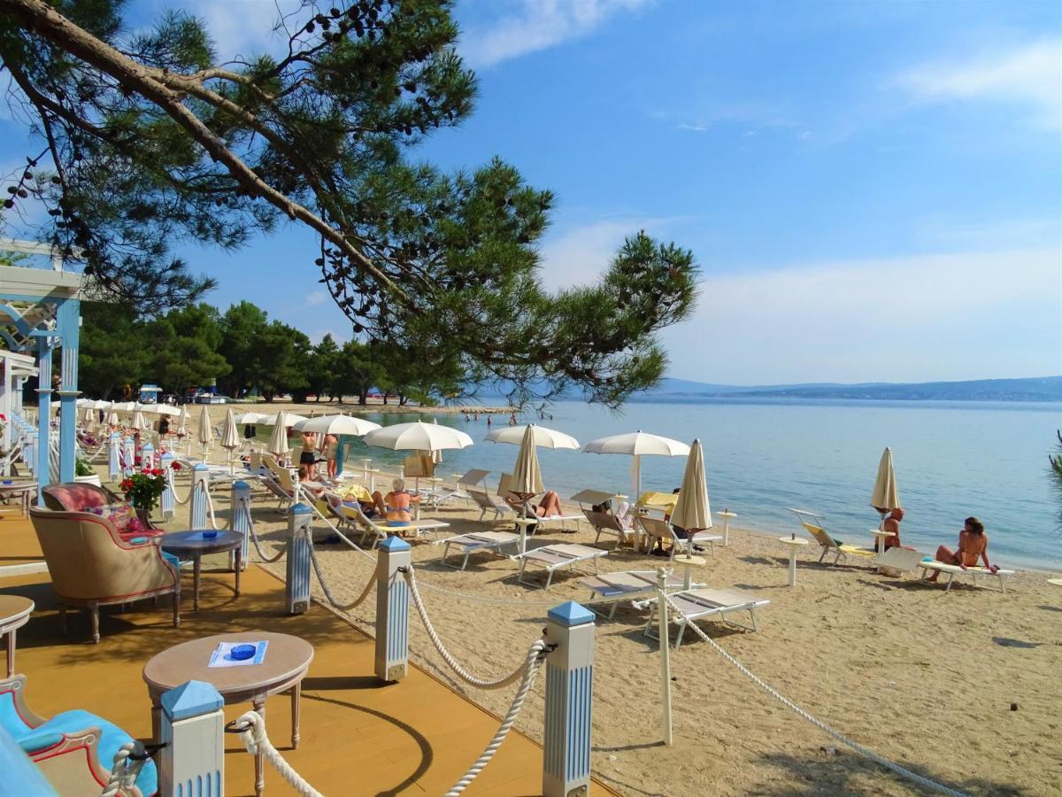 Villa Oleander Драмал Екстериор снимка